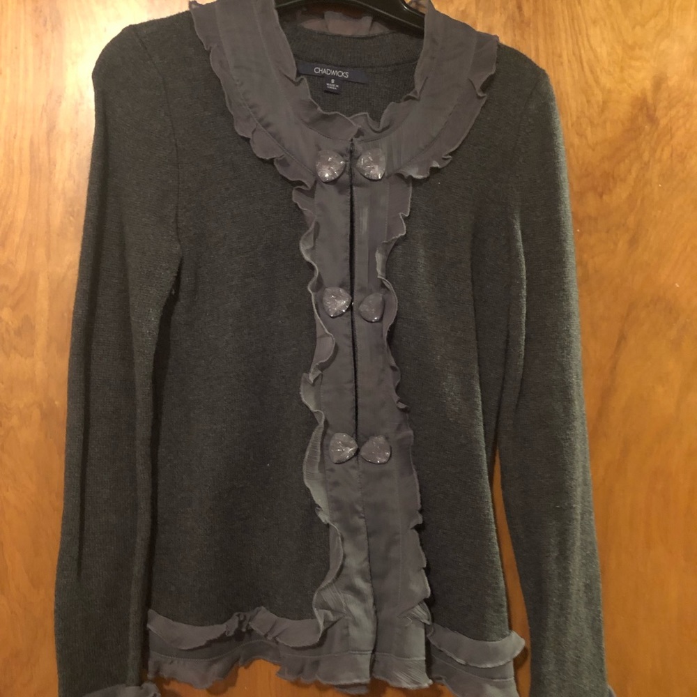 Cardigan sweater